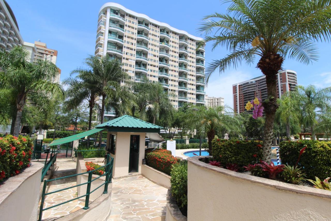 Barra Da Tijuca - 9 - Flat Premium Com Cozinha, Fogao Cooktop, Geladeira Grande, Smart Tv Grande, Lindo E Muitissimo Confortavel, Balsa Para A Praia Gratis E Estacionamento Gratuito Rio de Janeiro Exterior foto