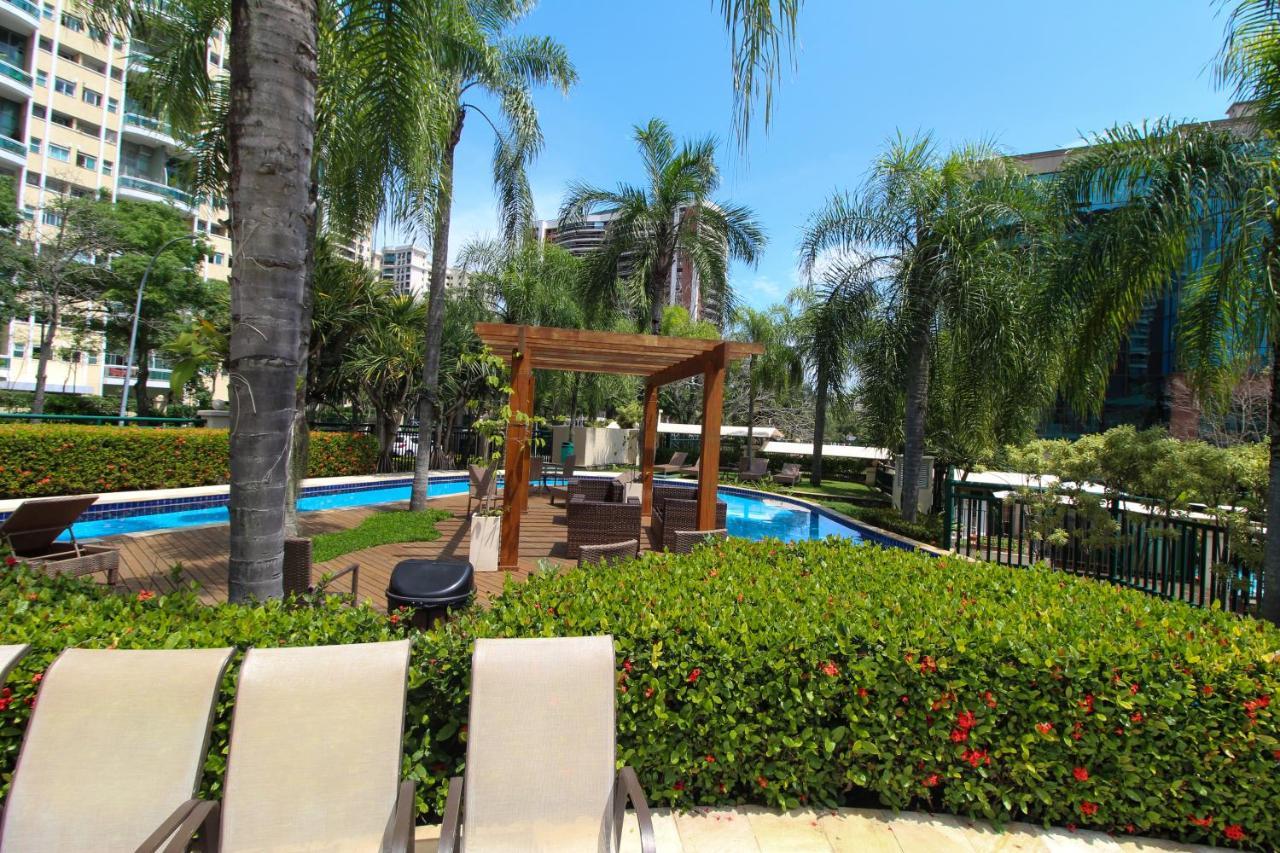 Barra Da Tijuca - 9 - Flat Premium Com Cozinha, Fogao Cooktop, Geladeira Grande, Smart Tv Grande, Lindo E Muitissimo Confortavel, Balsa Para A Praia Gratis E Estacionamento Gratuito Rio de Janeiro Exterior foto
